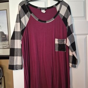 HEIMISH USA Burgundy Top with Black Accents